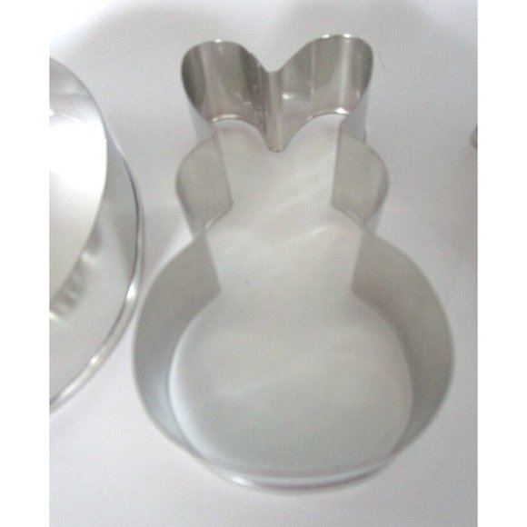 Ann Clark Cookie Cutters - 3 pc Easter Fun (Egg - Bunny - Carrot) USA New Unused - Picture 6 of 11